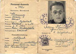 greres Bild - Ausweis Dortmund     1946