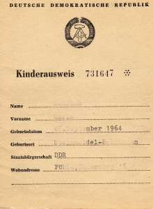 greres Bild - Ausweis DDR Kinderausweis